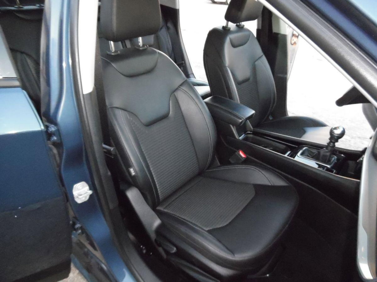 Jeep Compass 1.6 Multijet II 2WD Limited (19)