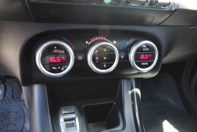 Alfa Romeo Giulietta 2.0 JTDm-2 Distinctive 170cv (13)