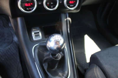 Alfa Romeo Giulietta 2.0 JTDm-2 Distinctive 170cv (14)