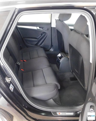 Audi A4 Avant 2.0 TDI 177 CV quattro S tronic Advanced (13)