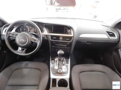 Audi A4 Avant 2.0 TDI 177 CV quattro S tronic Advanced (6)
