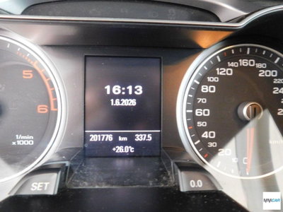 Audi A4 Avant 2.0 TDI 177 CV quattro S tronic Advanced (7)