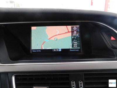 Audi A4 Avant 2.0 TDI 177 CV quattro S tronic Advanced (8)