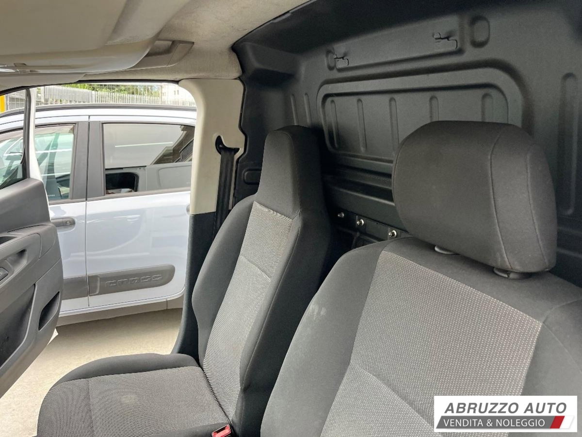 Opel Combo Furgone Cargo 1.5 Diesel PC 650kg (14)