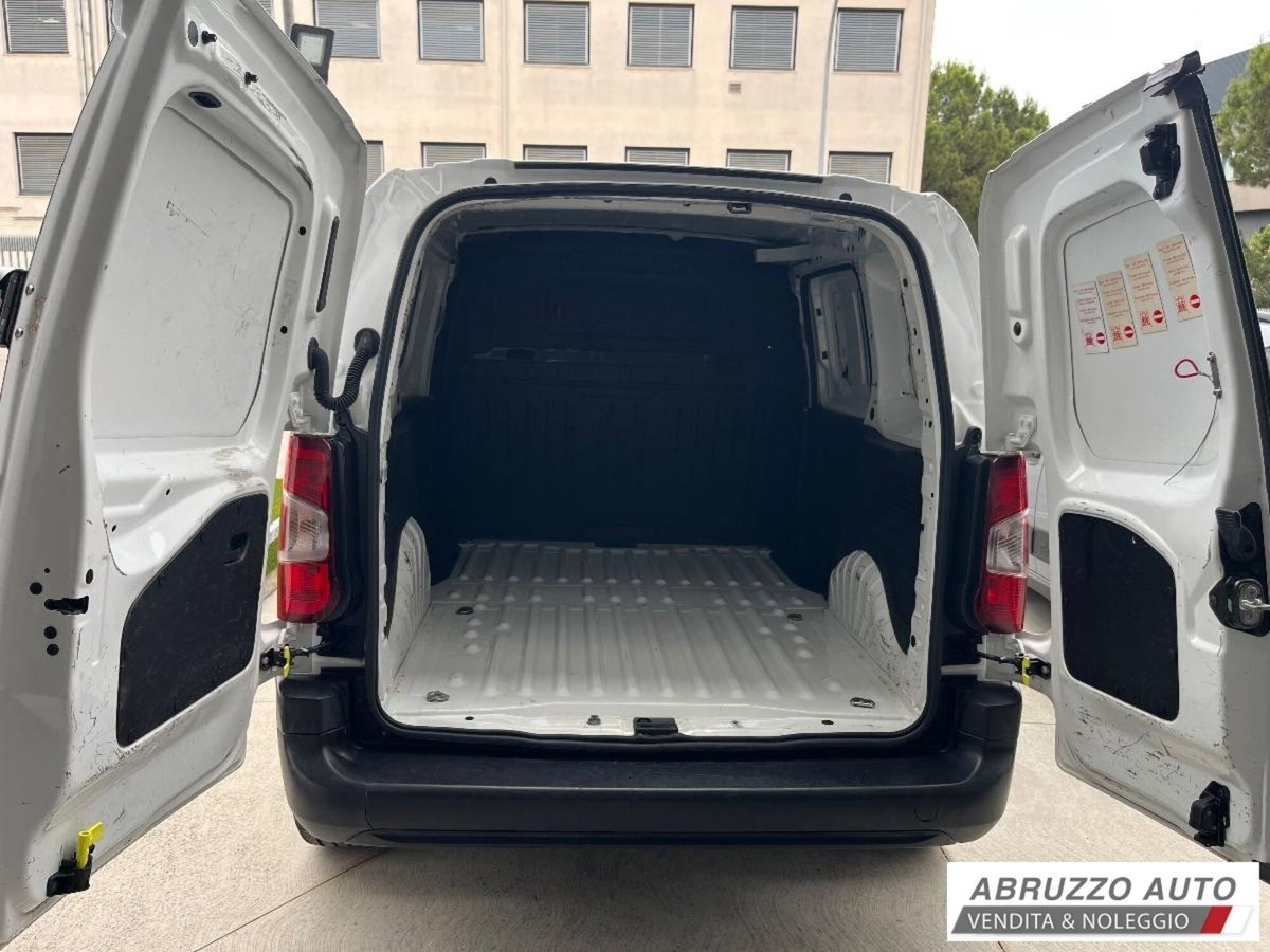 Opel Combo Furgone Cargo 1.5 Diesel PC 650kg (9)