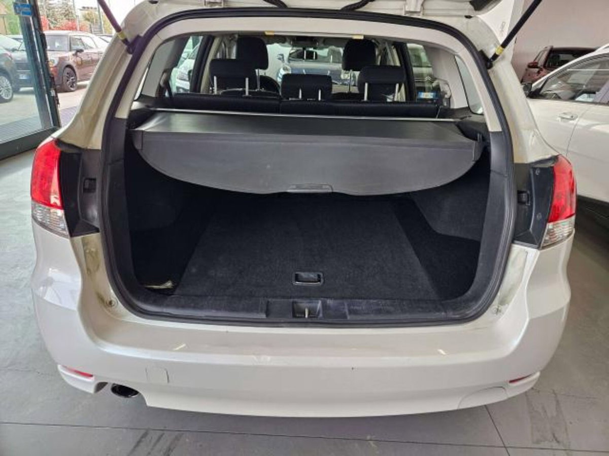 Subaru Legacy Station Wagon 2.0D SW Comfort (10)