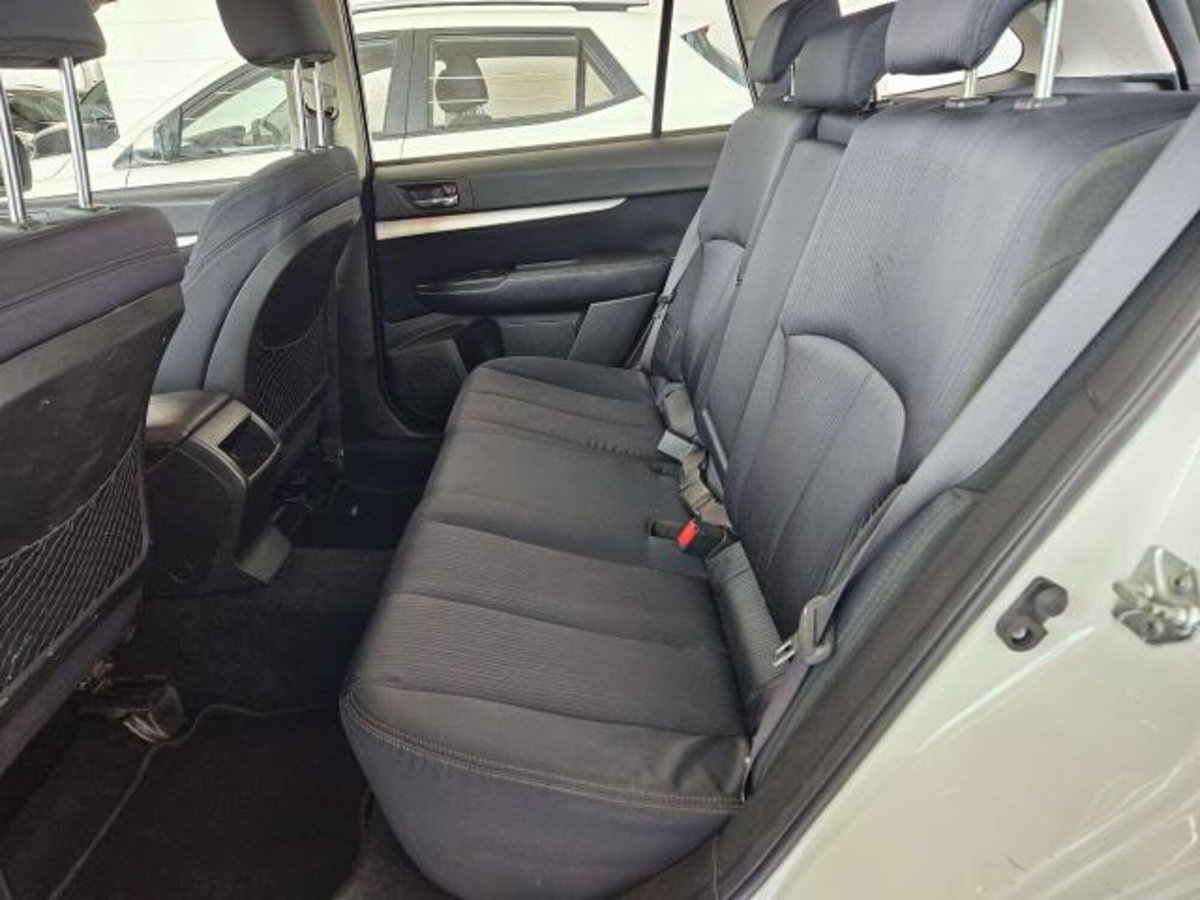 Subaru Legacy Station Wagon 2.0D SW Comfort (7)
