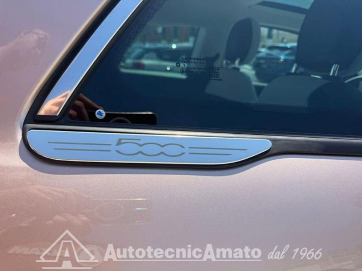 Fiat 500 1.0 hybrid La Prima (3)