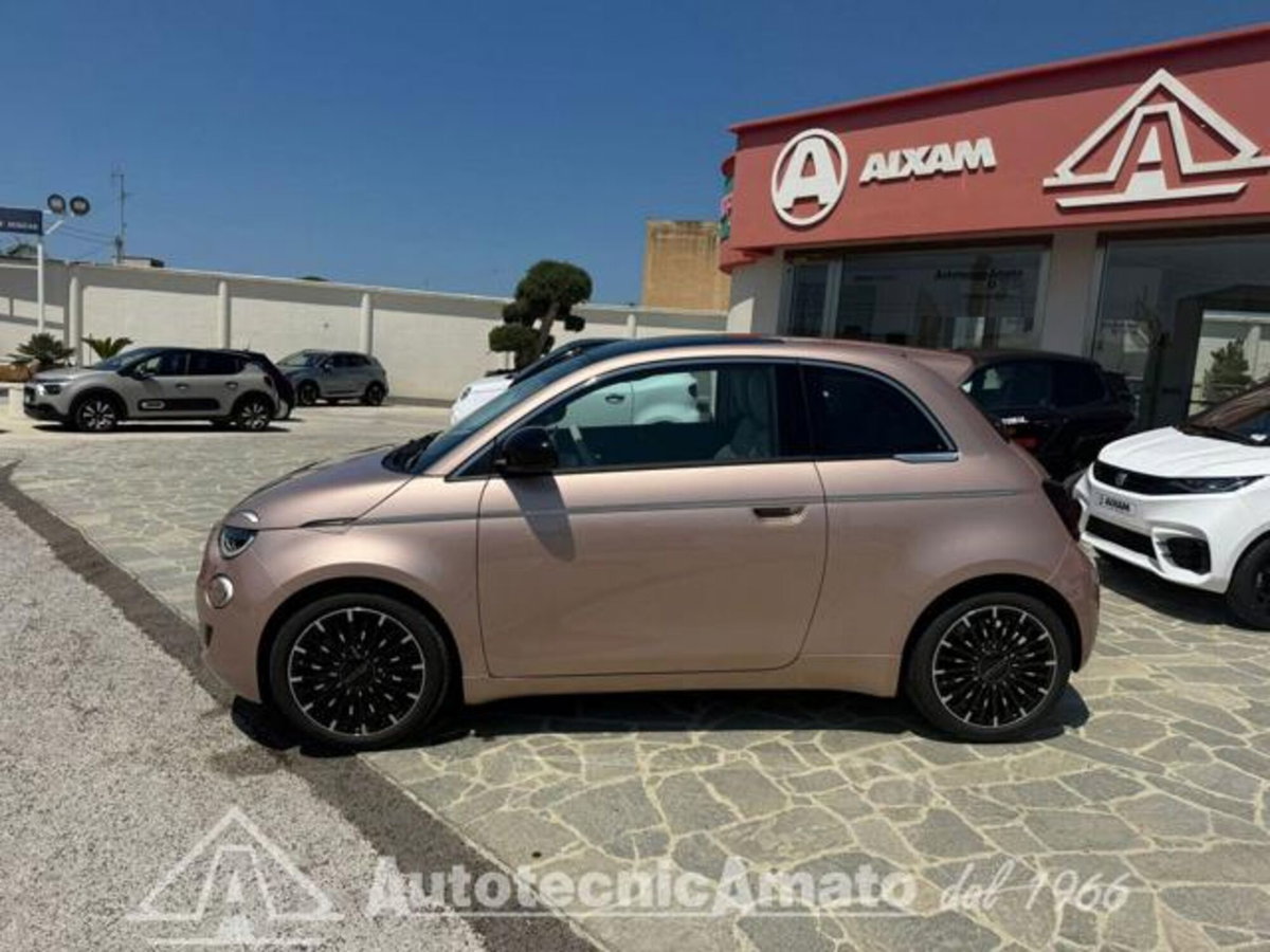 Fiat 500 1.0 hybrid La Prima (4)