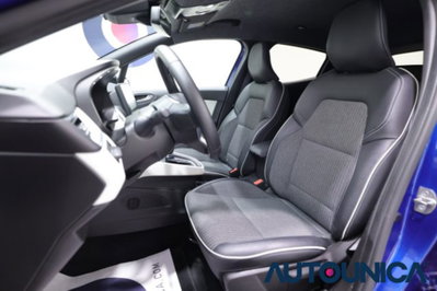 Renault Clio Full Hybrid E-Tech 145 CV 5 porte Techno (6)