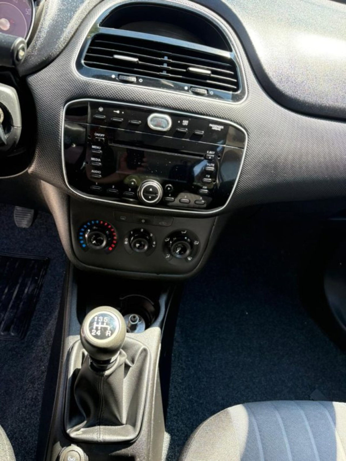 Fiat Punto 1.2 8V 5 porte Lounge (10)