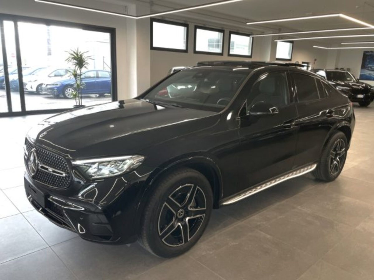 Mercedes-Benz GLC 220 d 4Matic Mild Hybrid AMG Premium Plus (10)