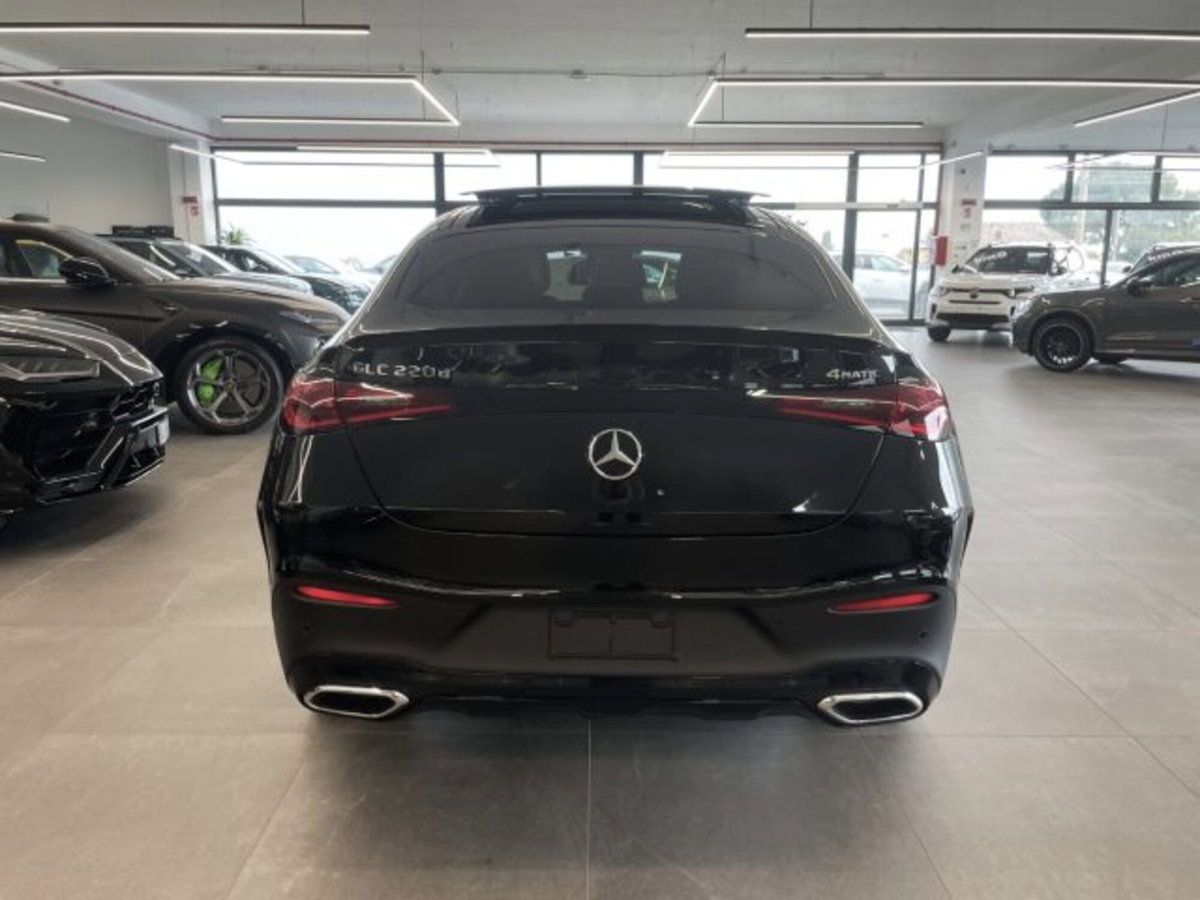 Mercedes-Benz GLC 220 d 4Matic Mild Hybrid AMG Premium Plus (5)