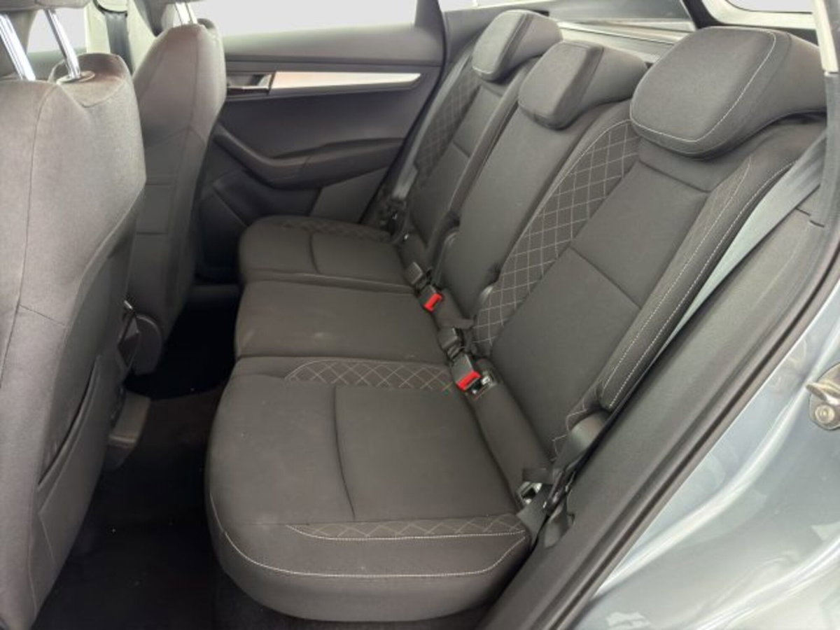 Skoda Karoq 1.6 TDI SCR DSG Executive (11)