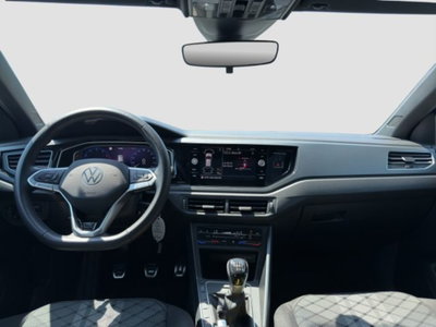 Volkswagen Taigo 1.0 tsi R-Line 115cv (12)