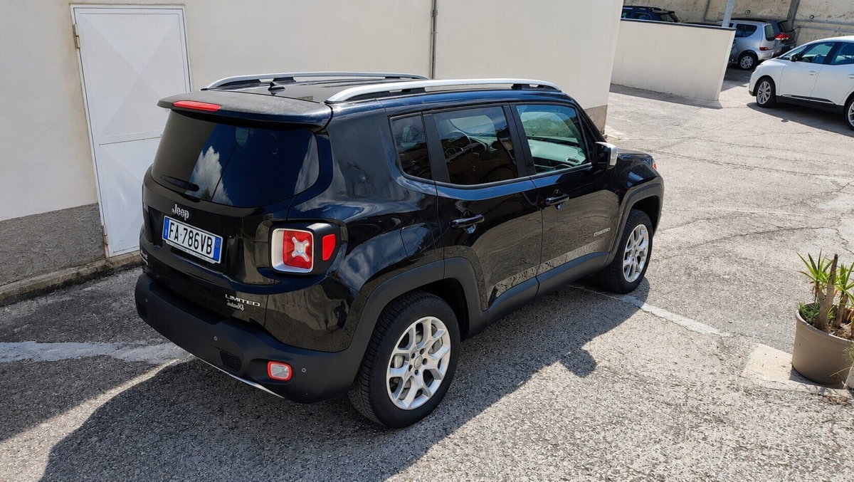 Jeep Renegade 2.0 Mjt 140CV 4WD Active Drive Longitude (4)