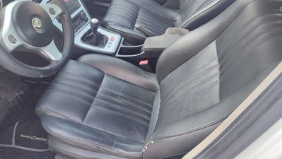 Alfa Romeo 159 1.9 JTDm 150CV Progression (10)