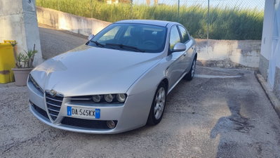 Alfa Romeo 159 1.9 JTDm 150CV Progression (3)