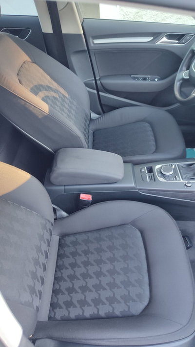 Audi A3 Sportback 1.6 TDI Business (12)