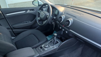 Audi A3 Sportback 1.6 TDI Business (13)