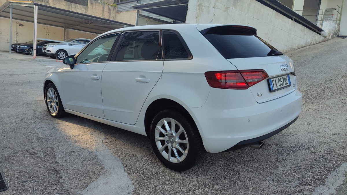 Audi A3 Sportback 1.6 TDI Business (20)