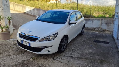 Peugeot 308 BlueHDi 100 S&S Business (2)
