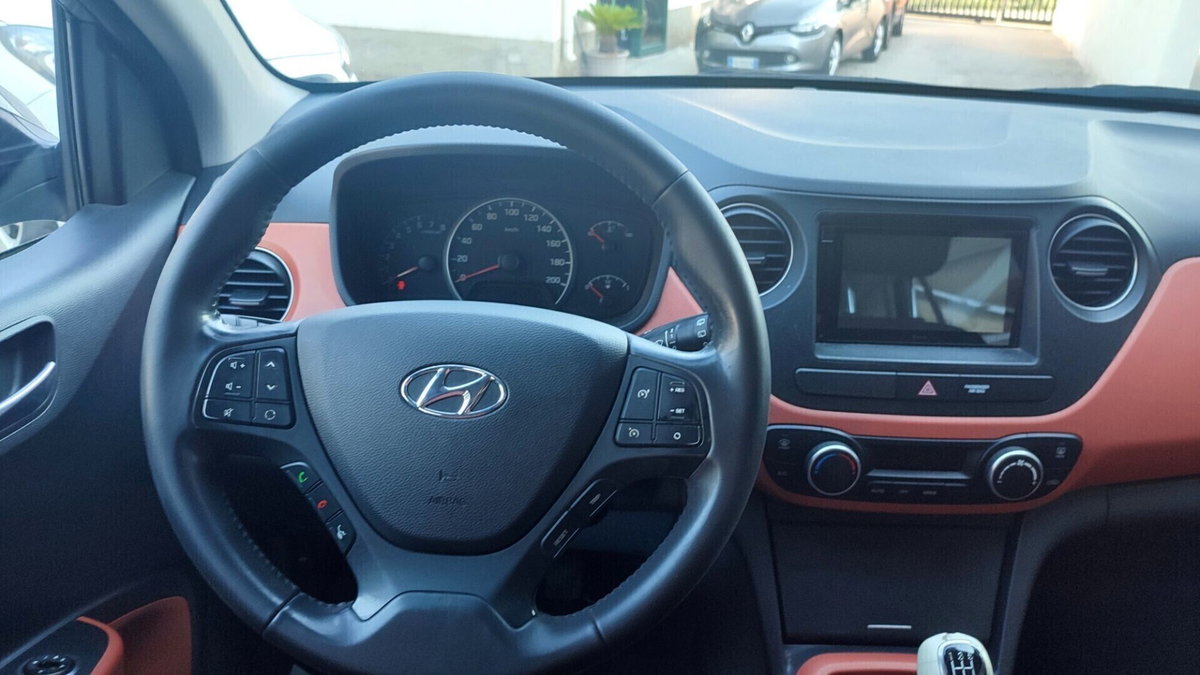 Hyundai i10 1.0 MPI Prime (11)