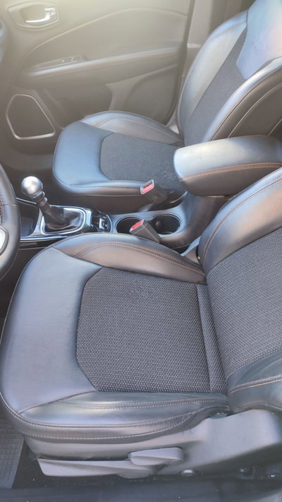 Jeep Compass 1.6 Multijet II 2WD Limited (12)