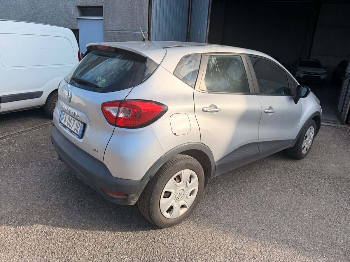 Renault Captur dCi 8V 90 CV Start&Stop Energy Life (2)