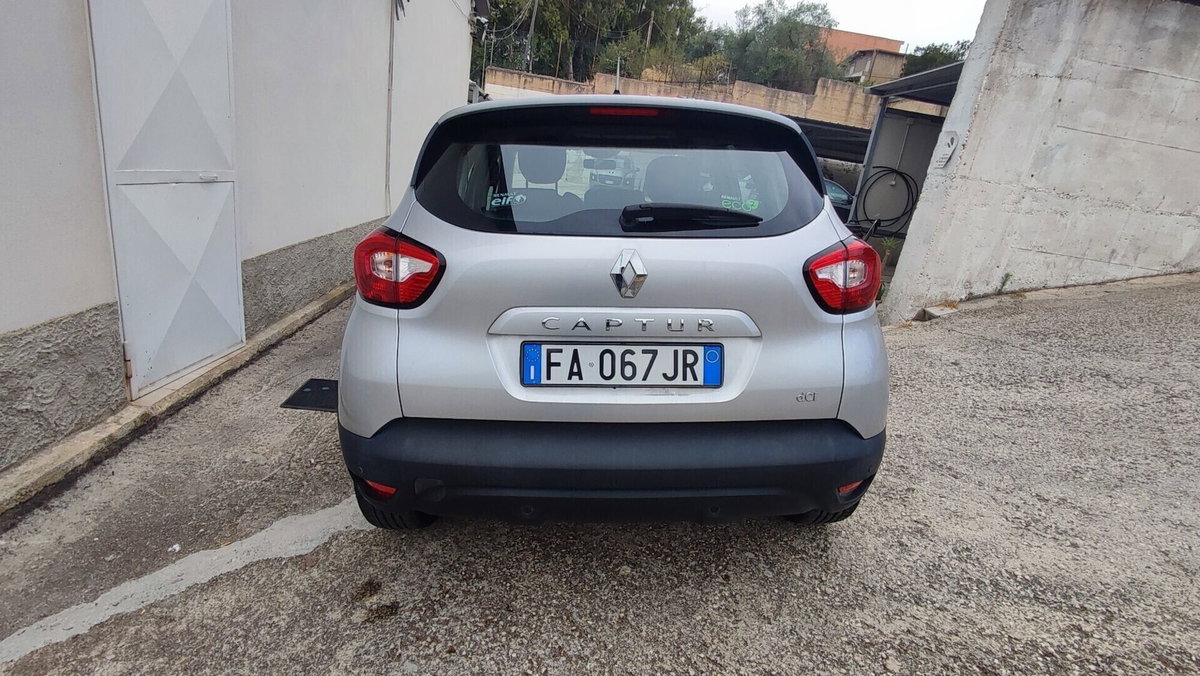 Renault Captur dCi 8V 90 CV Start&Stop Energy Life (5)