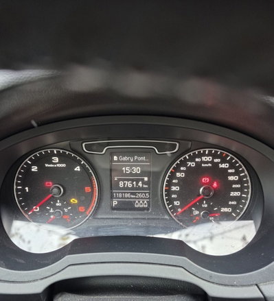 Audi Q3 2.0 TDI Advanced (6)