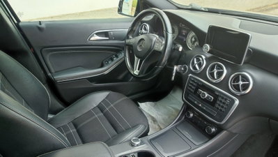 Mercedes-Benz Classe A 180 CDI Sport (13)