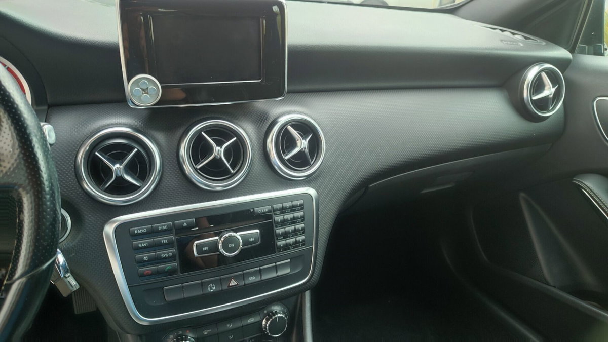 Mercedes-Benz Classe A 180 CDI Sport (17)