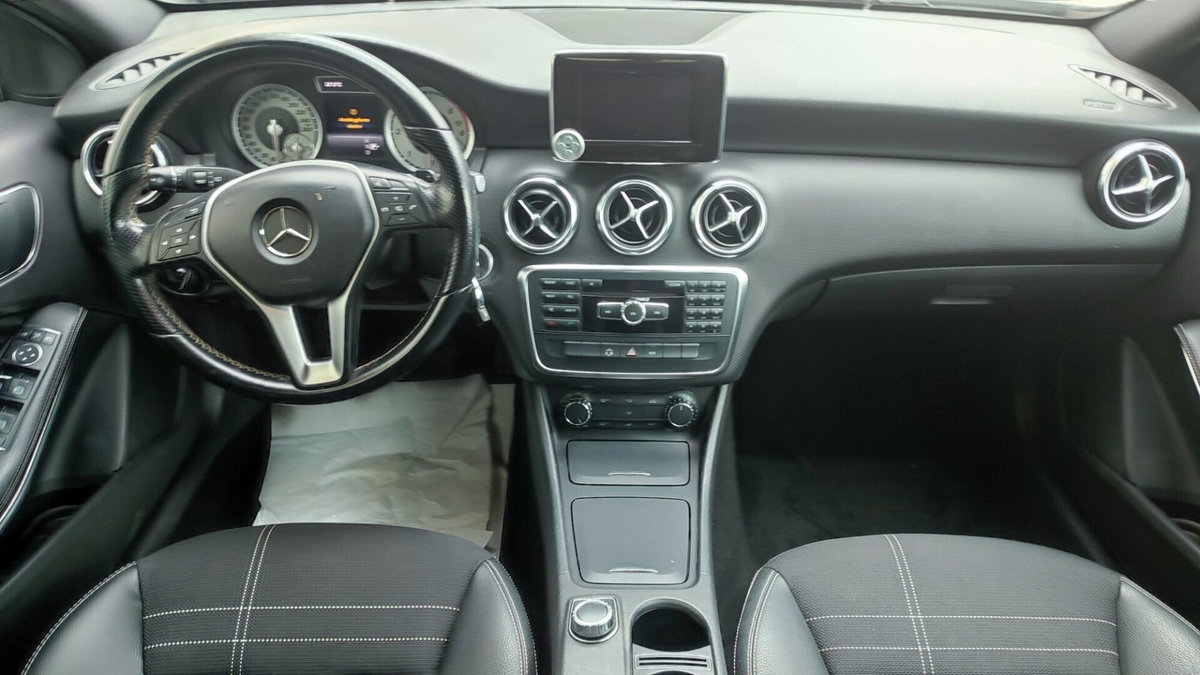 Mercedes-Benz Classe A 180 CDI Sport (8)