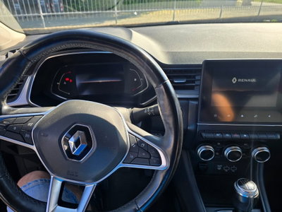 Renault Captur Blue dCi 115 CV EDC Zen (9)