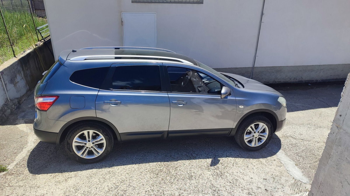 Nissan Qashqai 1.5 dCi DPF Tekna (6)