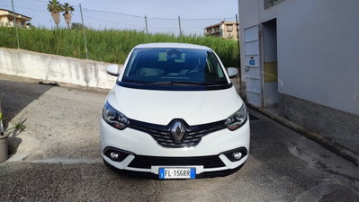 Renault Grand Scénic 1.5 dci energy Intens 110cv (8)