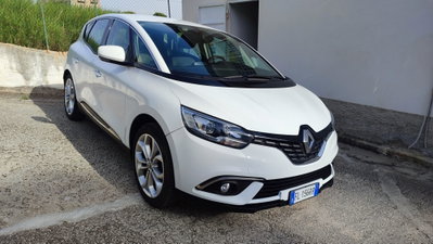 Renault Scenic E-Tech Electric 1.5 dCi 110CV EDC Energy (3)