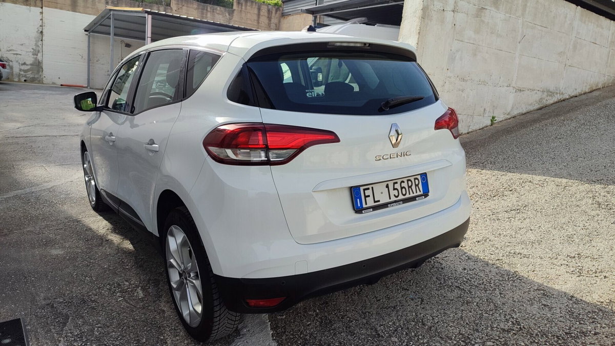 Renault Scenic E-Tech Electric 1.5 dCi 110CV EDC Energy (6)