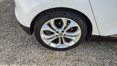 Renault Scenic E-Tech Electric 1.5 dCi 110CV EDC Energy (7)