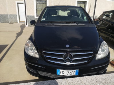 Mercedes-Benz Classe B 200 CDI Executive (2)