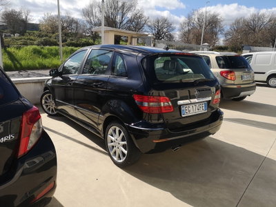Mercedes-Benz Classe B 200 CDI Executive (5)