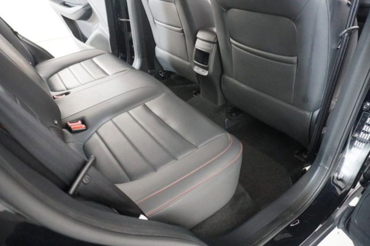 Mg ZS ZS 1.5 Luxury (11)