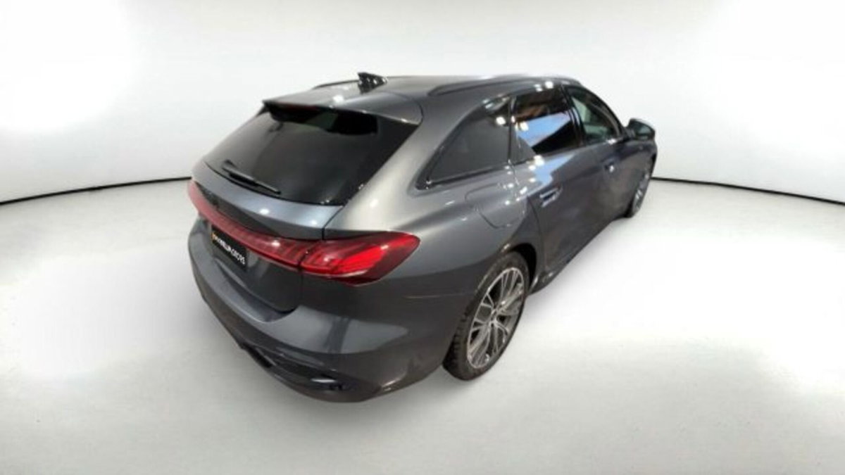 Audi A5 Avant 2.0 tdi mhev+ S line edition 204cv s-tronic (2)