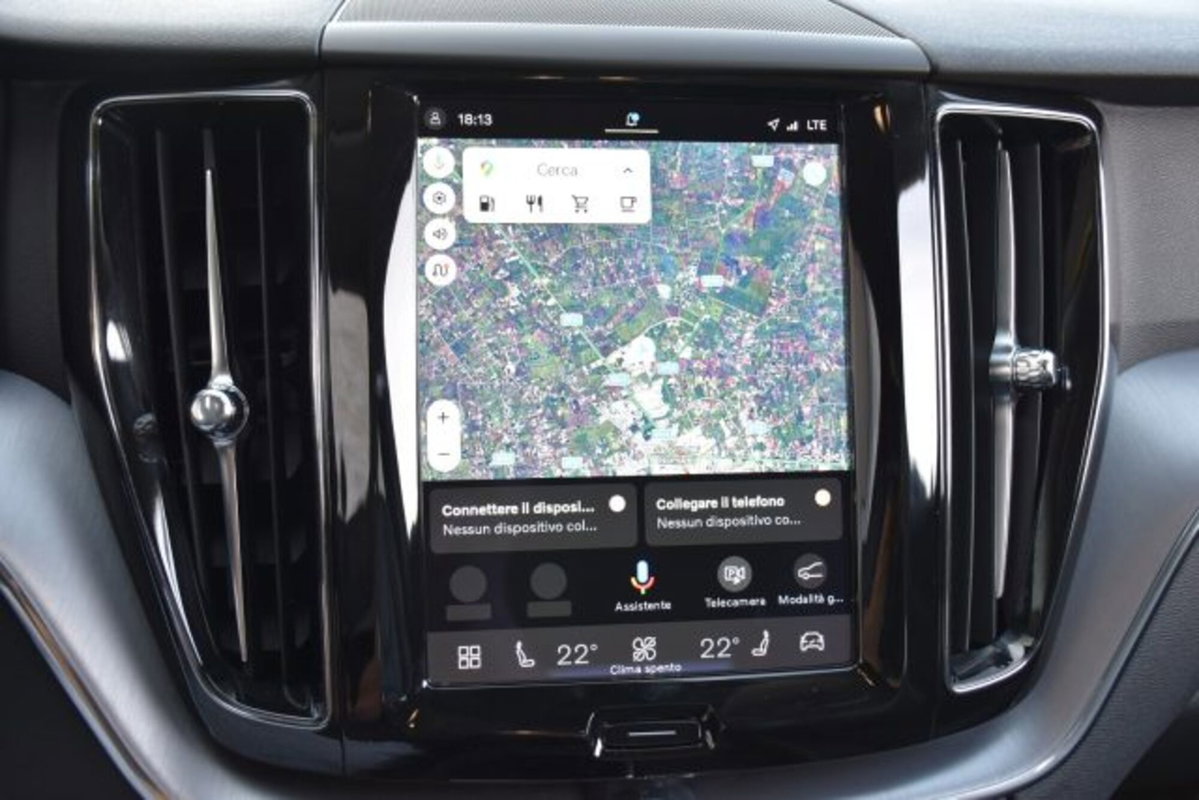 Volvo XC60 B4 (d) AWD Geartronic Momentum N1 (11)