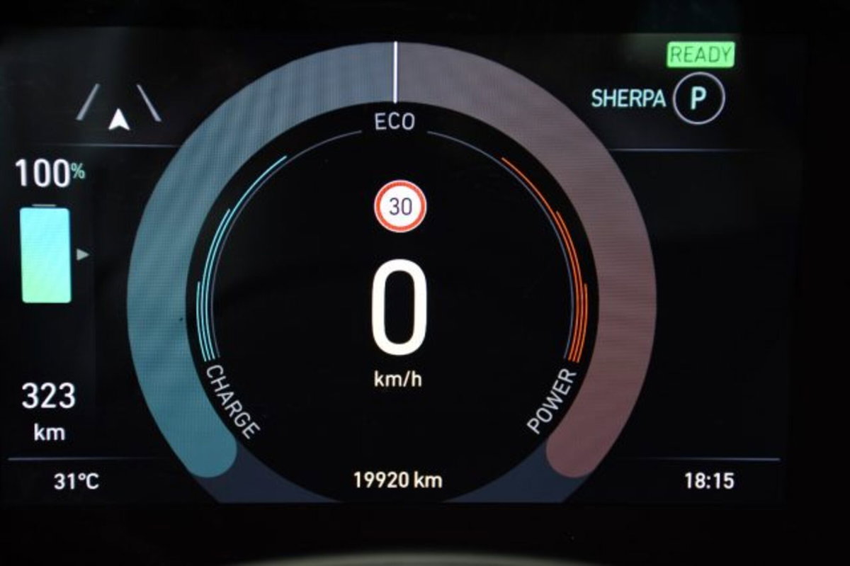 Fiat 500e Icon Berlina 42 kWh (10)