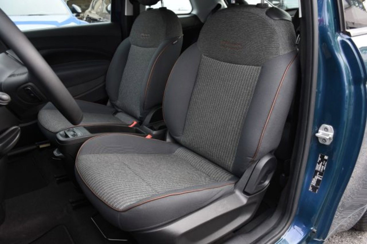Fiat 500e Icon Berlina 42 kWh (6)