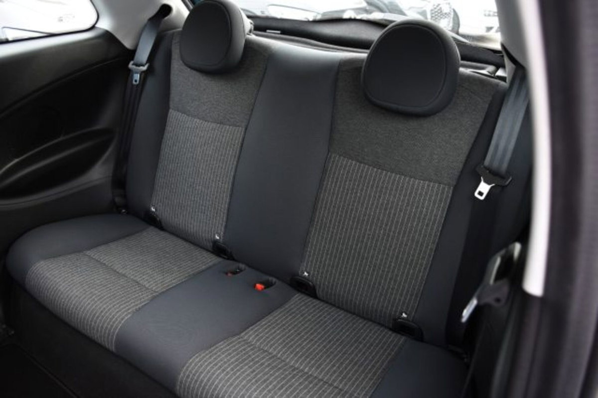Fiat 500e Icon Berlina 42 kWh (7)