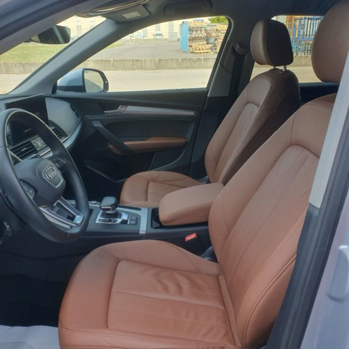 Audi Q5 35 TDI S tronic Business Advanced (4)