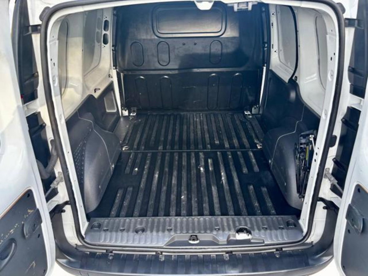 Nissan NV250 1.5 dCi 115CV PL Combi N1 (7)